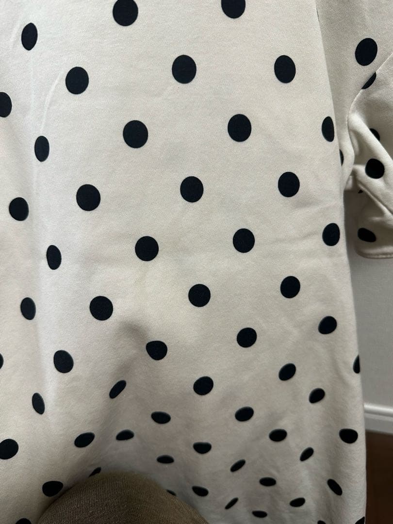 LOUIS VUITTON Tシャツ　元値15万円ほど　着丈Mサイズ相当