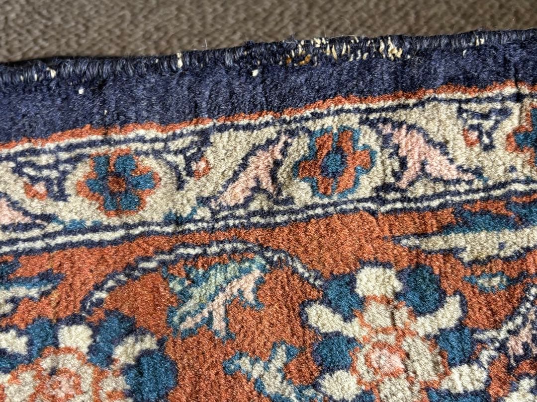 ペルシャ絨毯　ヴィンテージ ラグ　サルーク？