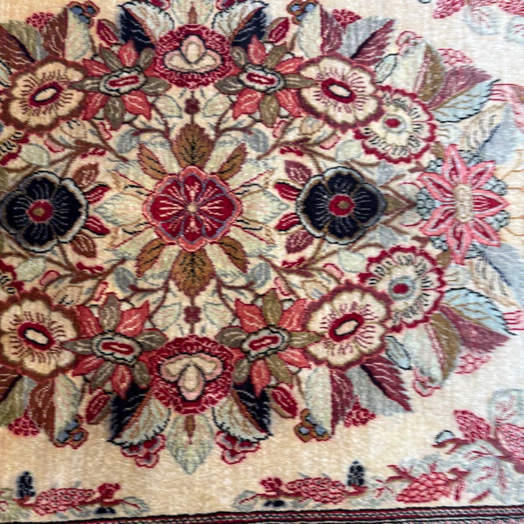 ペルシャ絨毯　コム産　シルク