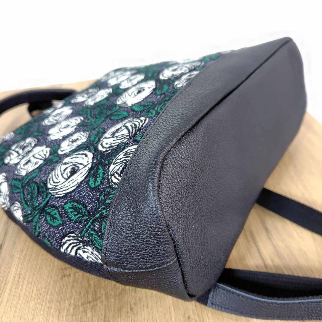 【専用】/2025rosyロージィーネイビー/がま口リュック牛革黒