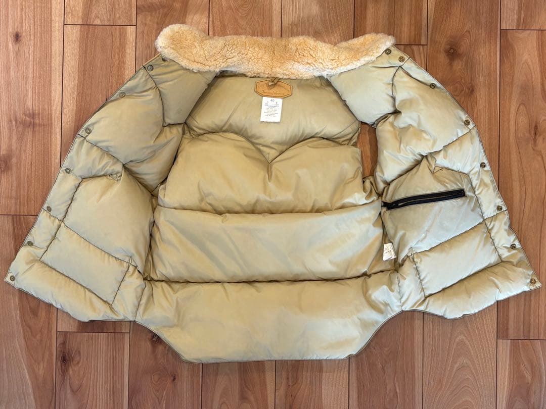 Rocky Mountain Featherbed ダウンベスト40 カーキ