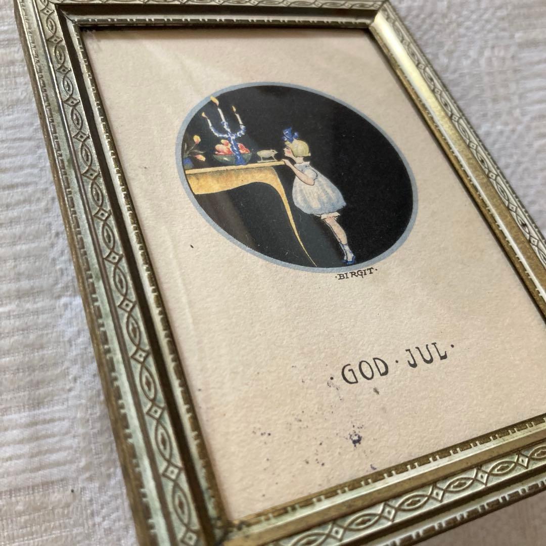 繊細な装飾が美しいアンティークフレーム（1922年BIRGITミニカード入り）