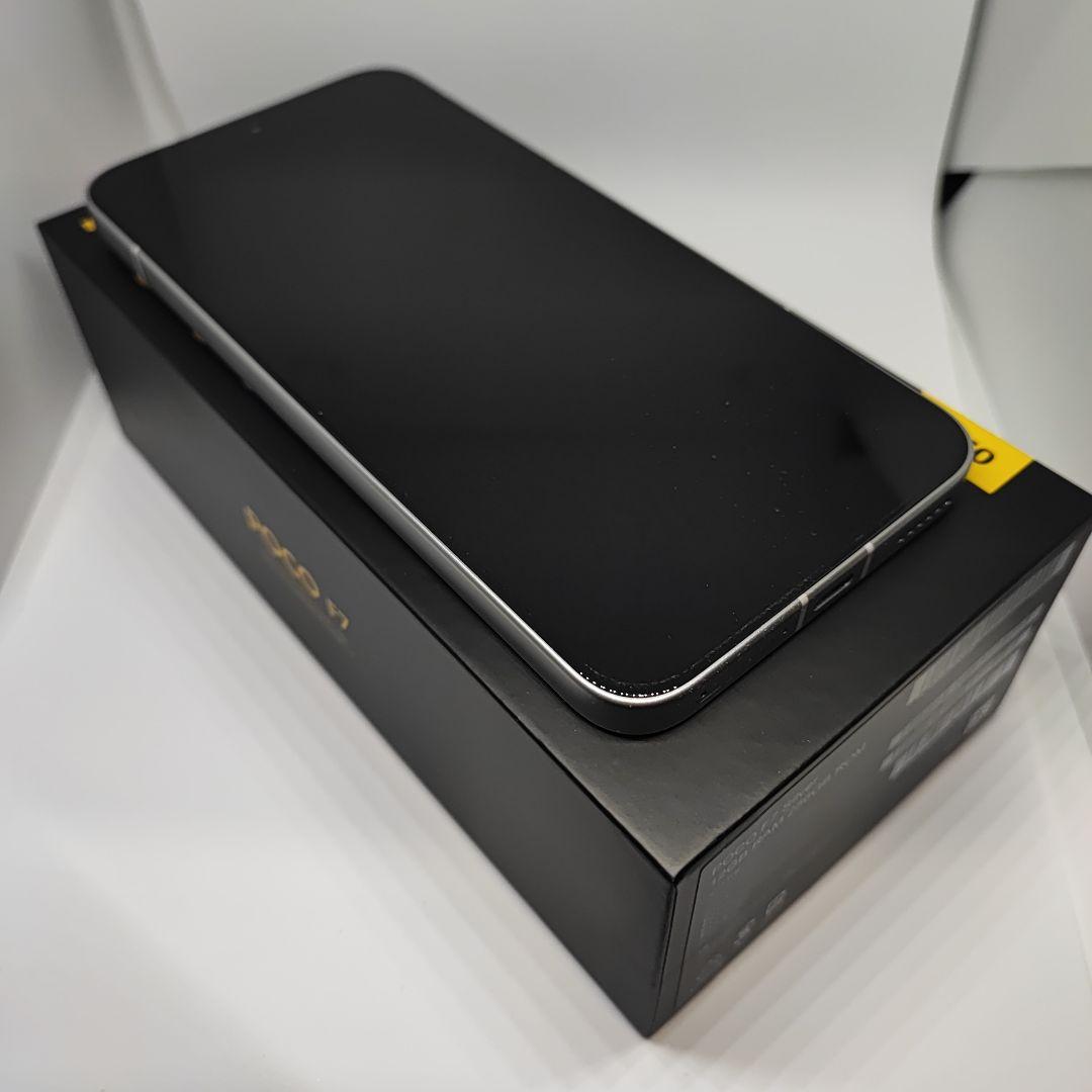 未使用POCO F7 12GB+256GBシルバー ガラスフィルム、保護ケース
