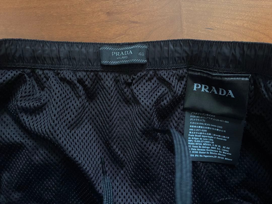 美品プラダ ナイロン ショートパンツ 48 ブラック PRADA メンズ