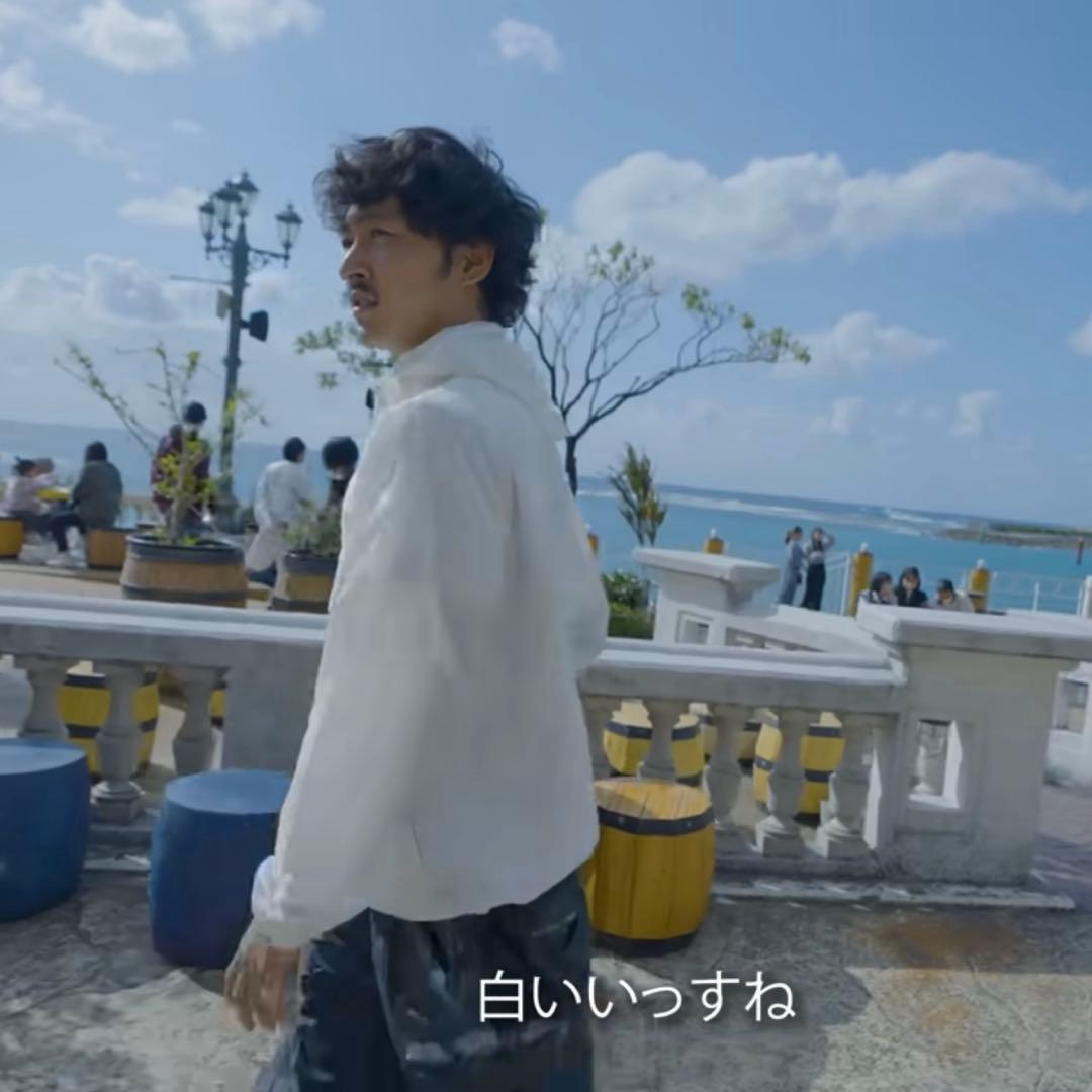 K-WAY リバーシブル　ホワイト　ネイビー　ナイロンジャケット　上杉柊平着用