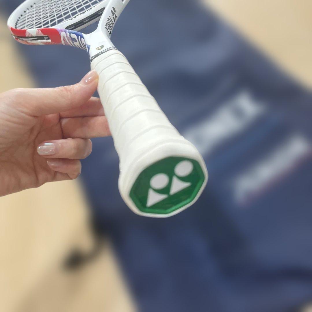 2025年モデルYONEX ARIDIS テニスラケット 専用ケース付き