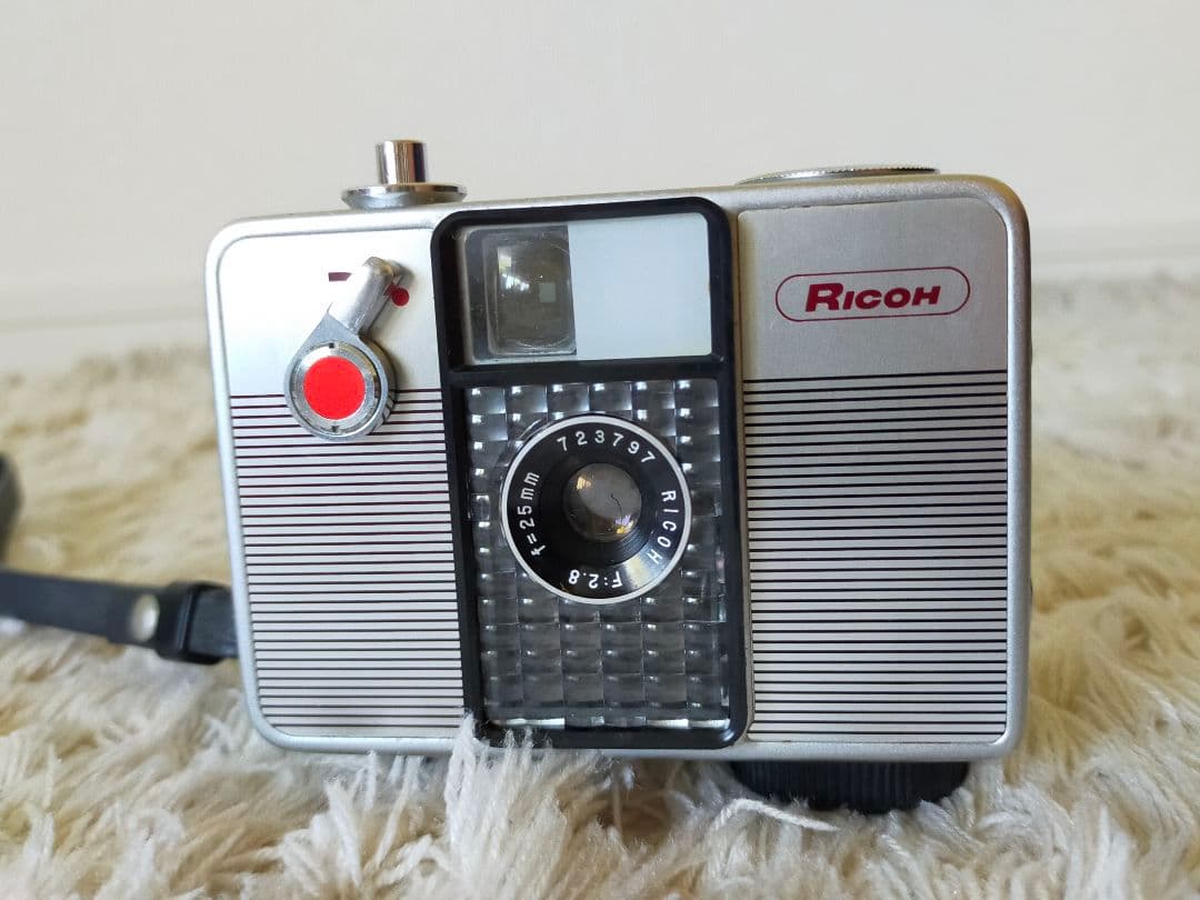 フィルムカメラ RICOH AUTO HALF S