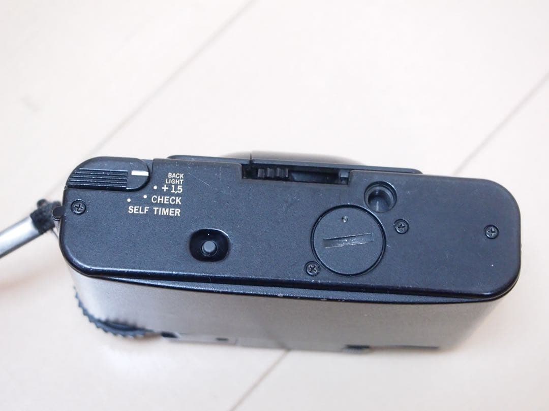 動作品 OLYMPUS XA コンパクトフィルムカメラ