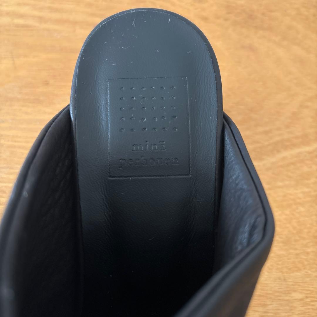 ミナペルホネン　サボ　23.5センチ