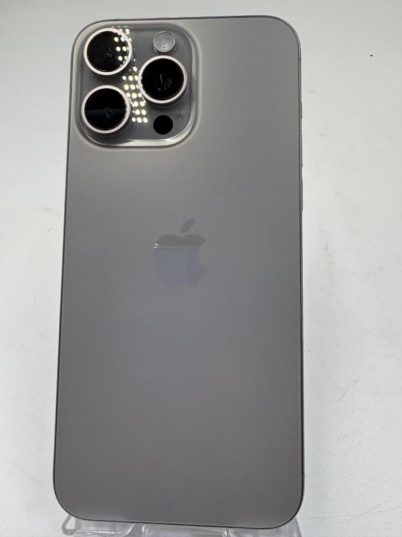 iPhone 15 Pro Max 256GB ブラック チタニウム