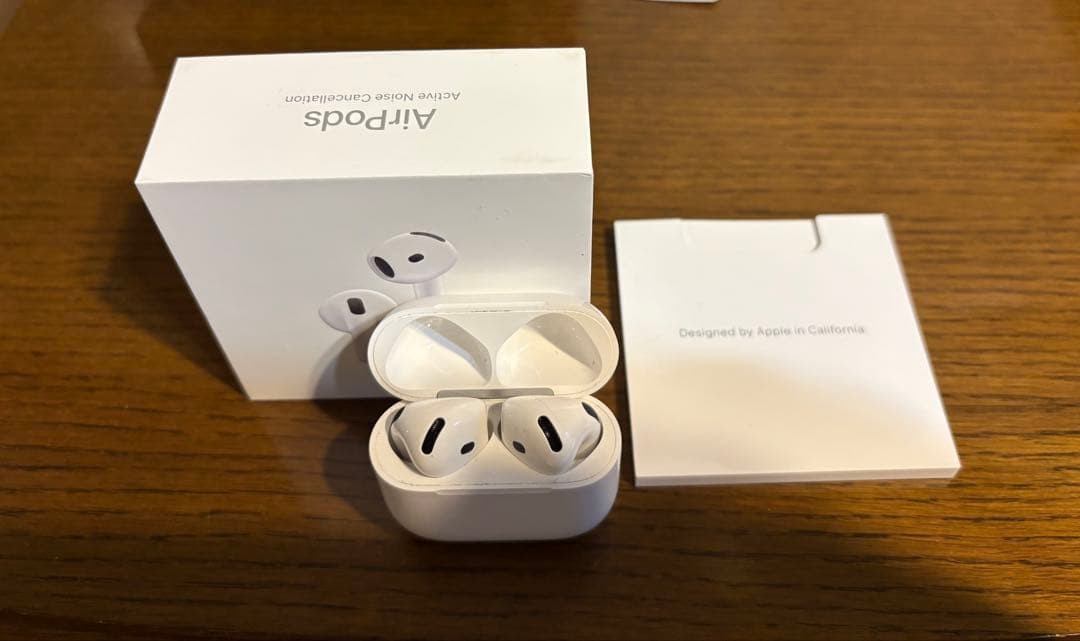 Apple AirPods 4 ANCアクティブノイズキャンセリング搭載