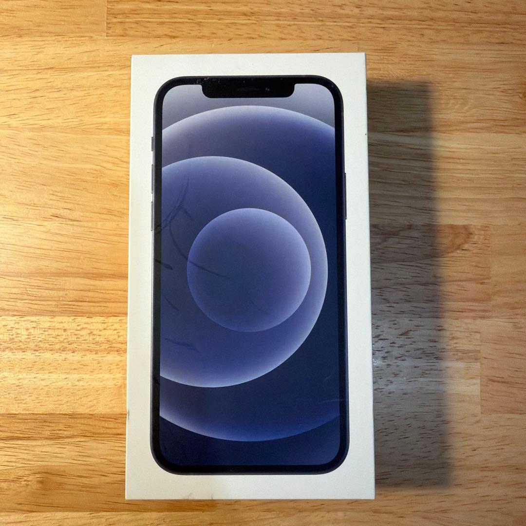 Apple iPhone 12 64GB ブラック　本体