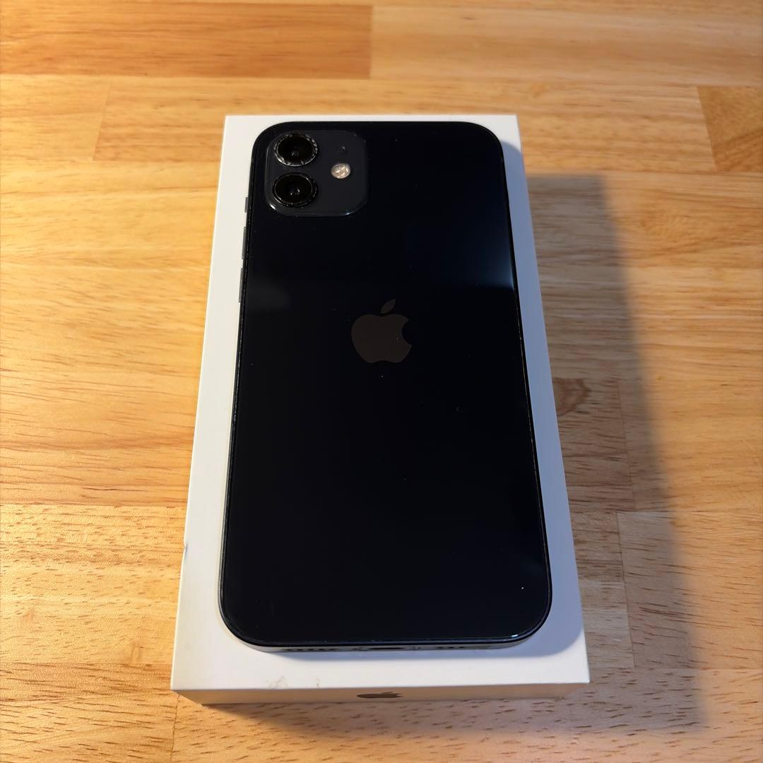 Apple iPhone 12 64GB ブラック　本体