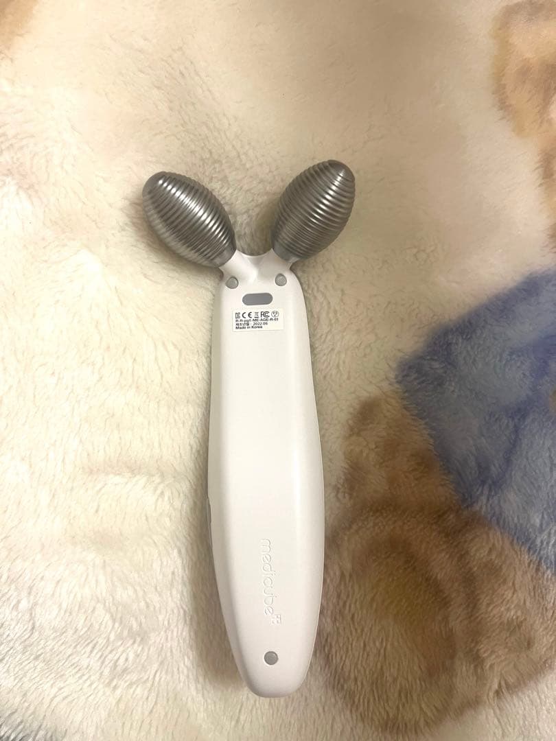 メディキューブ　EMS ダーマショット　ほぼ未使用です美品です✨