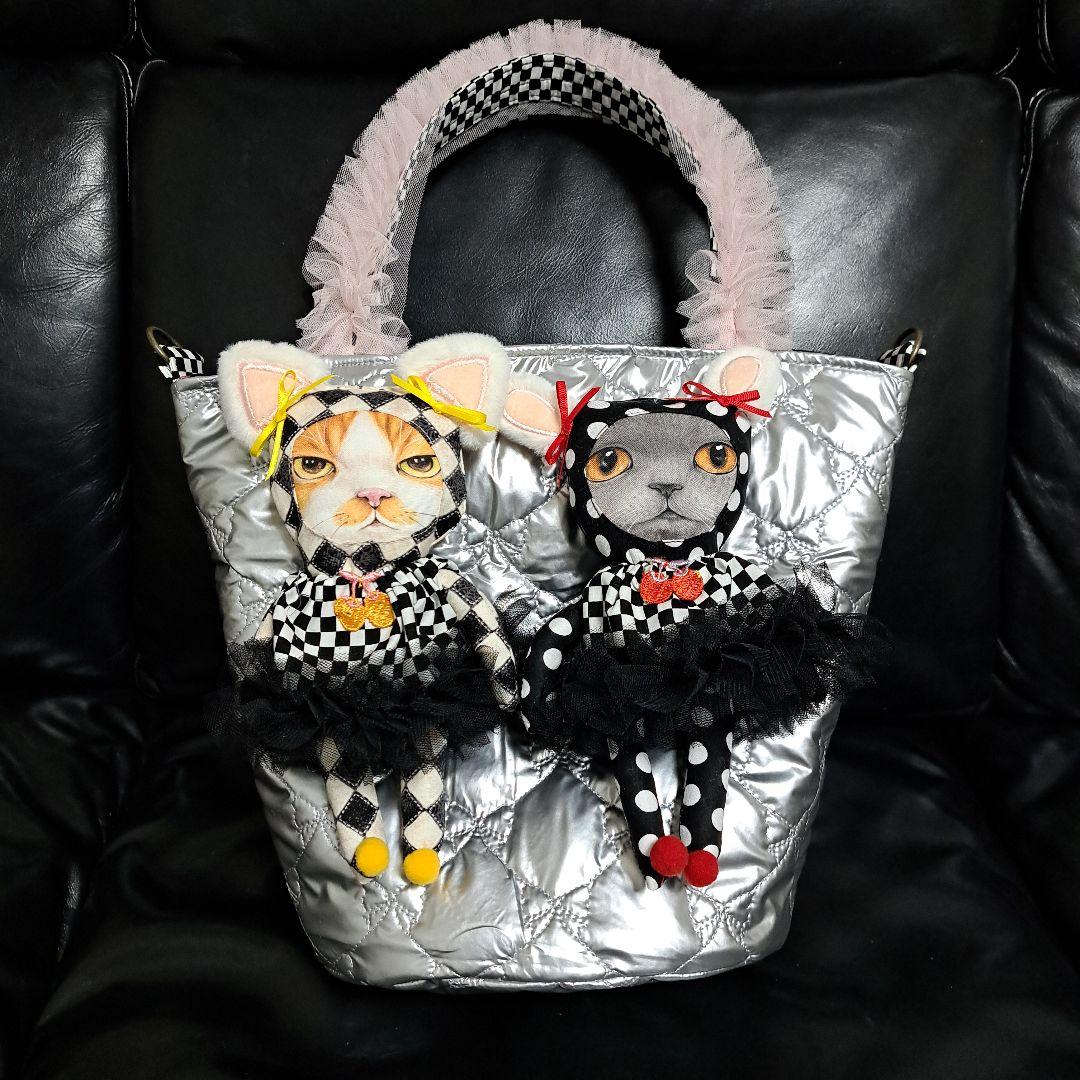 ひ*ろ様 コヤンイサムチョン♥️マルシェバッグに仲良しトリオ