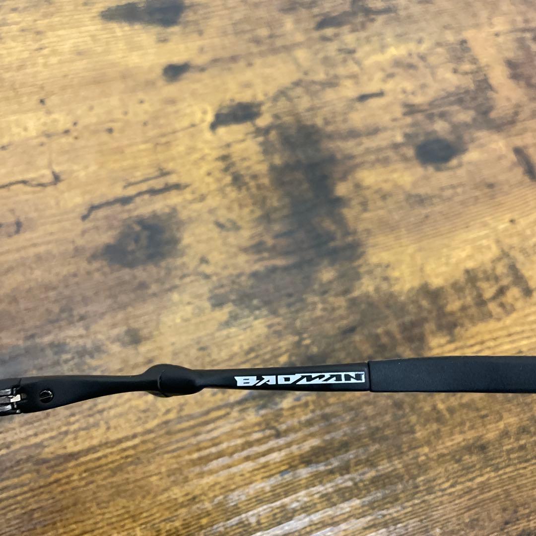 オークリーBADMAN 偏光DarkCarbon/MatteBlack