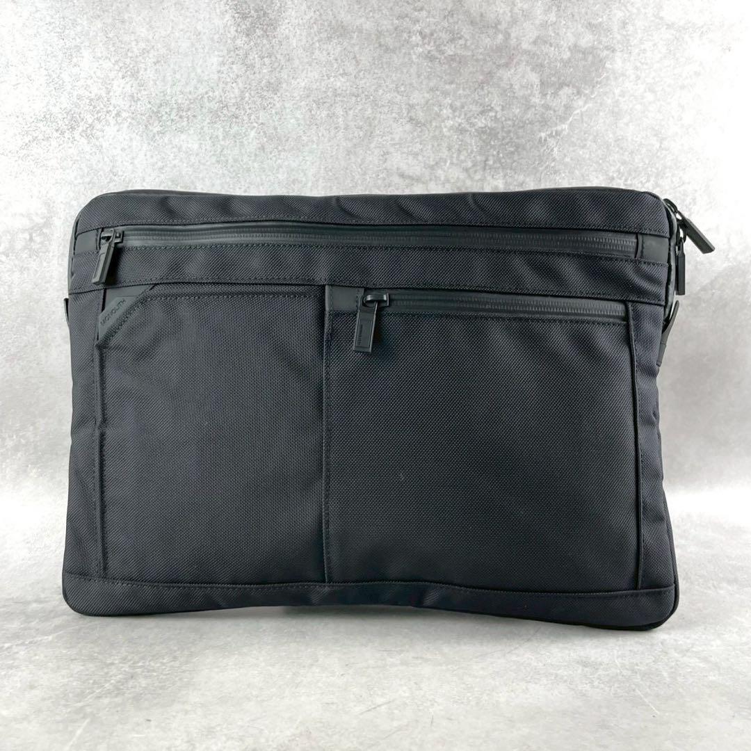 未使用級 2way✨MONOLITH PC CASE OFFICE クラッチ 黒