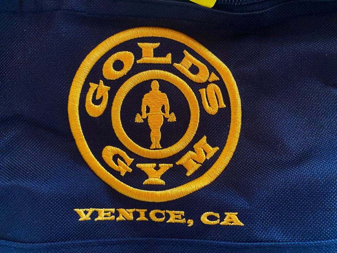 ゴールドジムGold's Gym★ダッフルバッグLA本部限定★中サイズ未使用新品