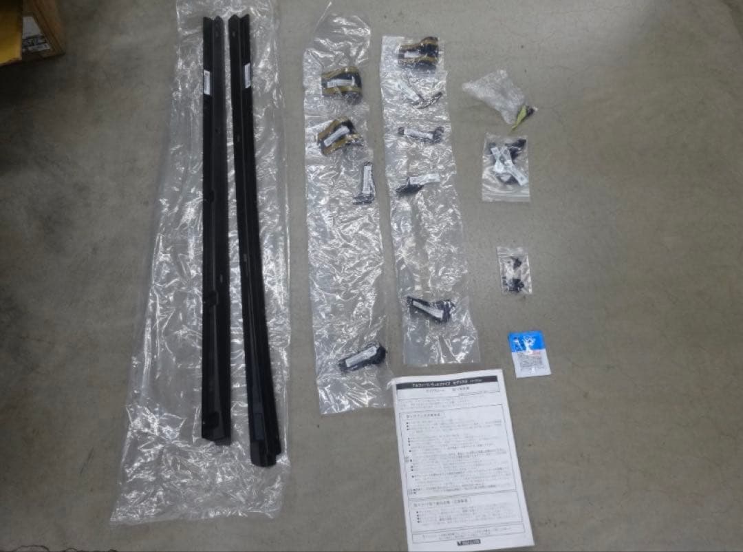 未使用　222 アルファード　ヴェルファイア　30前期　後期　モデリスタ 右一式