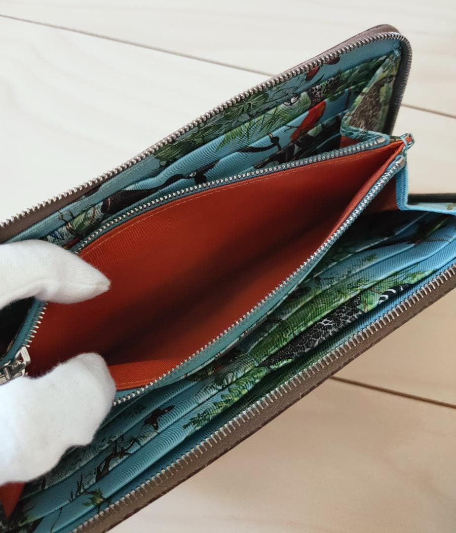 エルメス アザップロング シルクイン エトゥープ ロングウォレット長財布