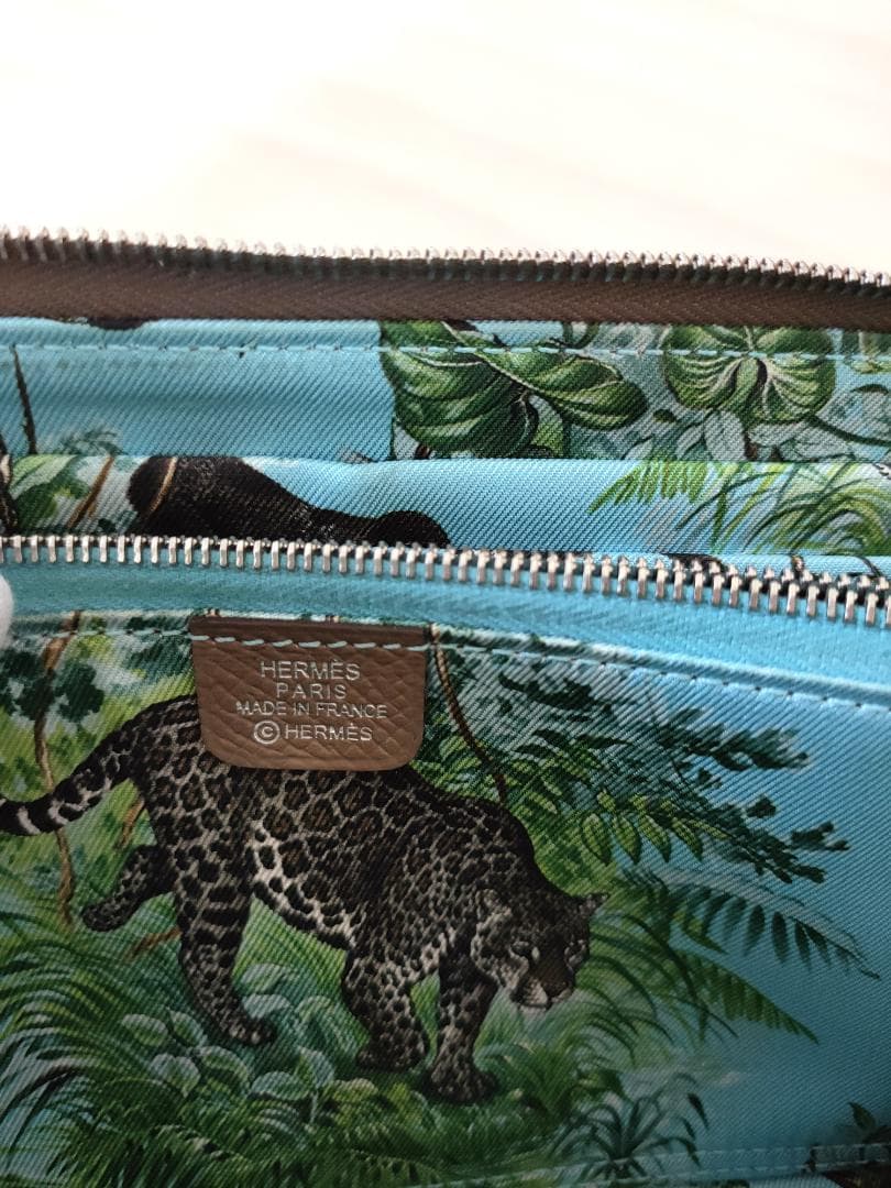 エルメス アザップロング シルクイン エトゥープ ロングウォレット長財布