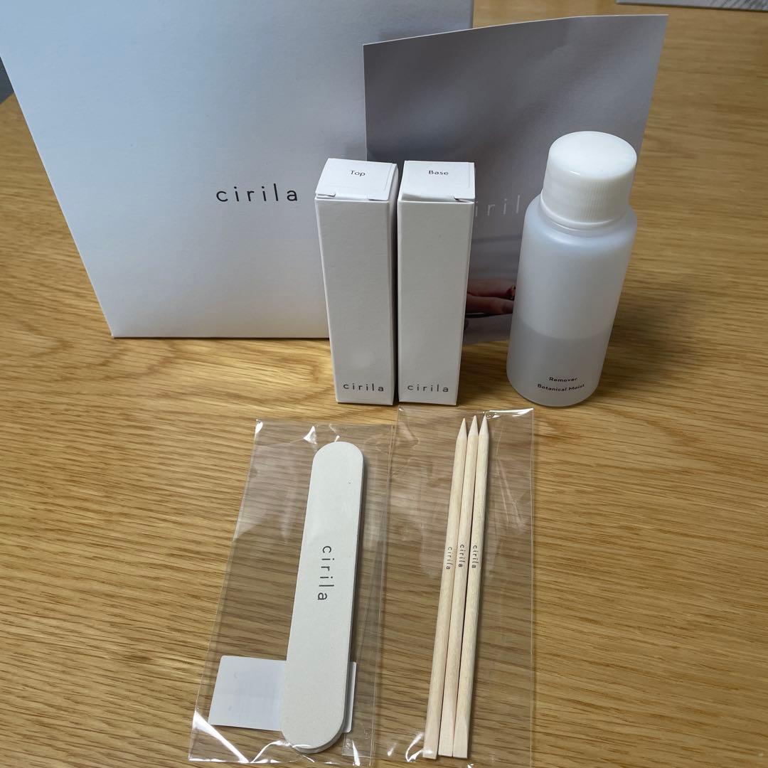 gdgd　cirila ジェルネイルキット+3カラー（新品未使用）