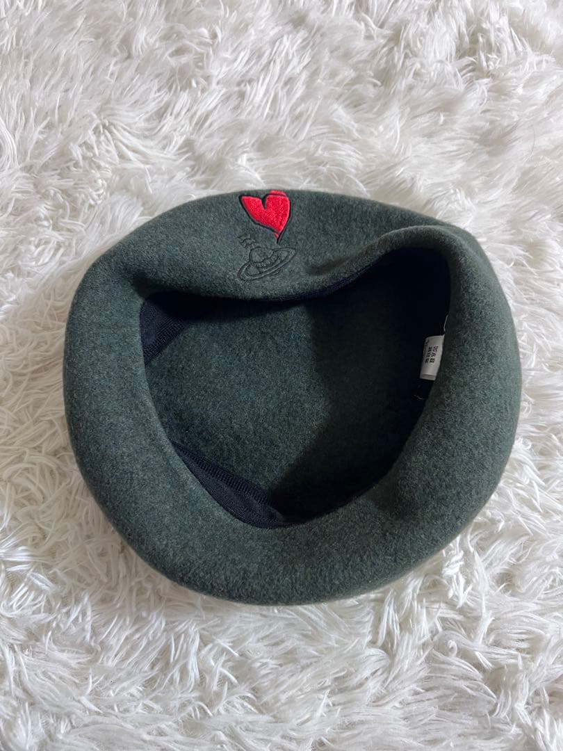 vivienne westwood ウール ベレー帽 オーブ ハート カーキ
