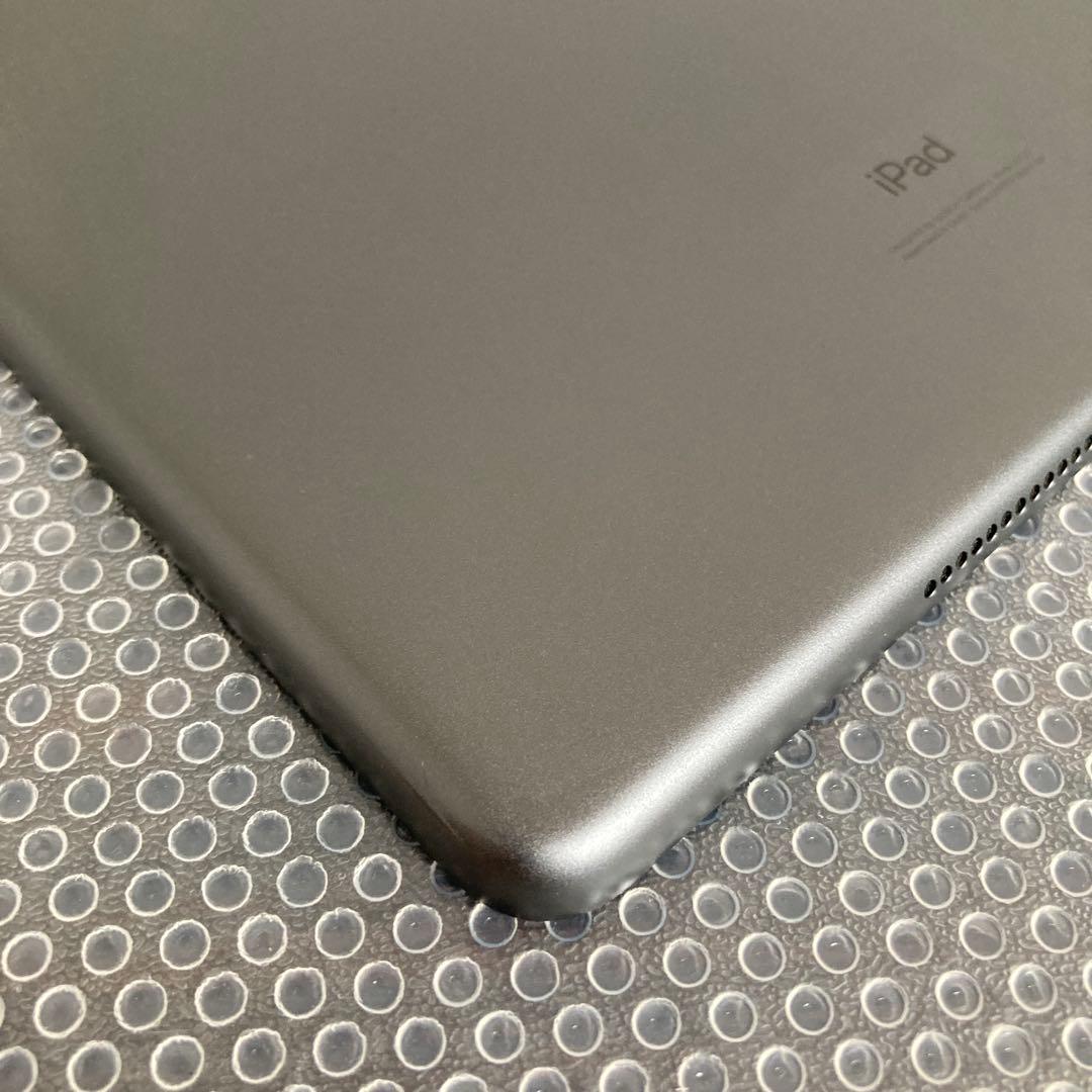 2821【早い者勝ち】電池最良好☆iPad7第7世代 32GB WIFIモデル☆