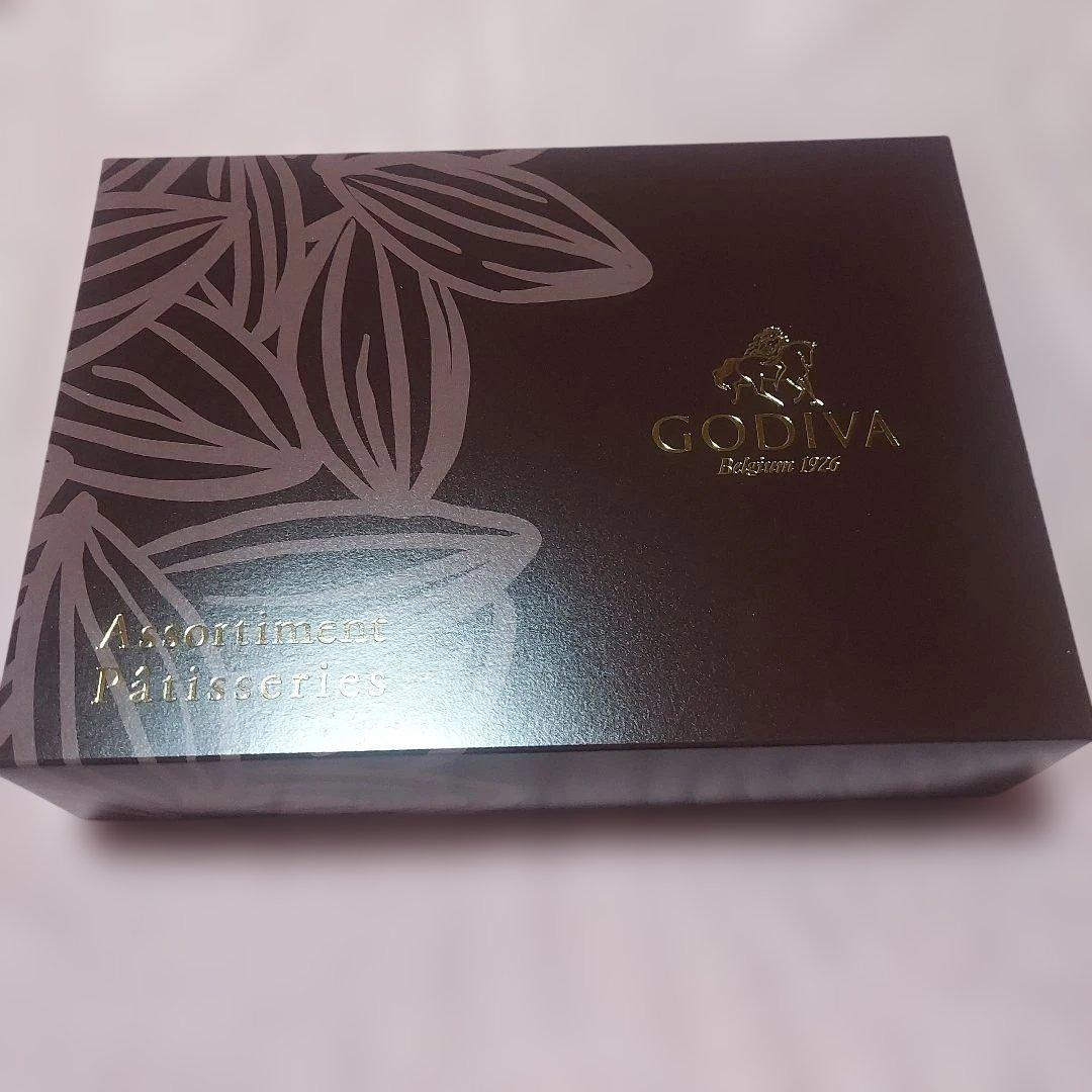 未開封焼菓子ヴィタメール　ゴディバ　ユーハイムアンリ・シャルパンティエなど計8箱