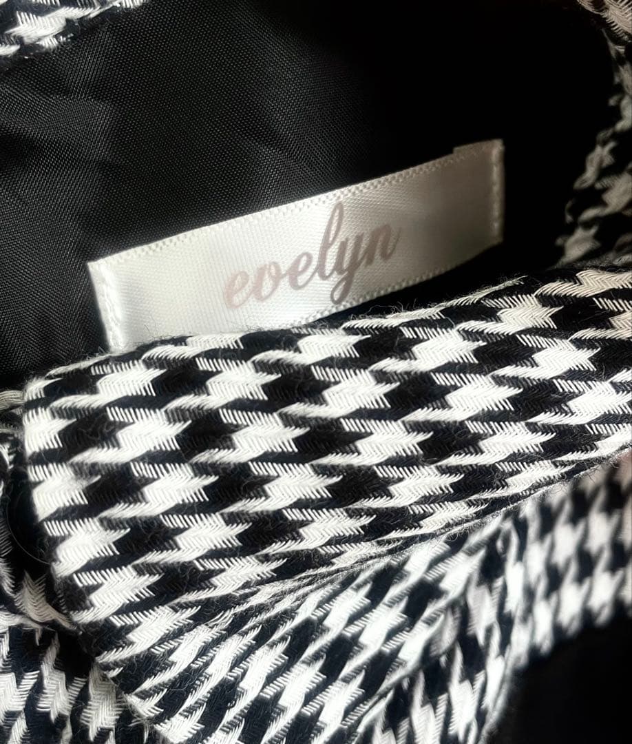 evelyn ティアードミニワンピース ブラック