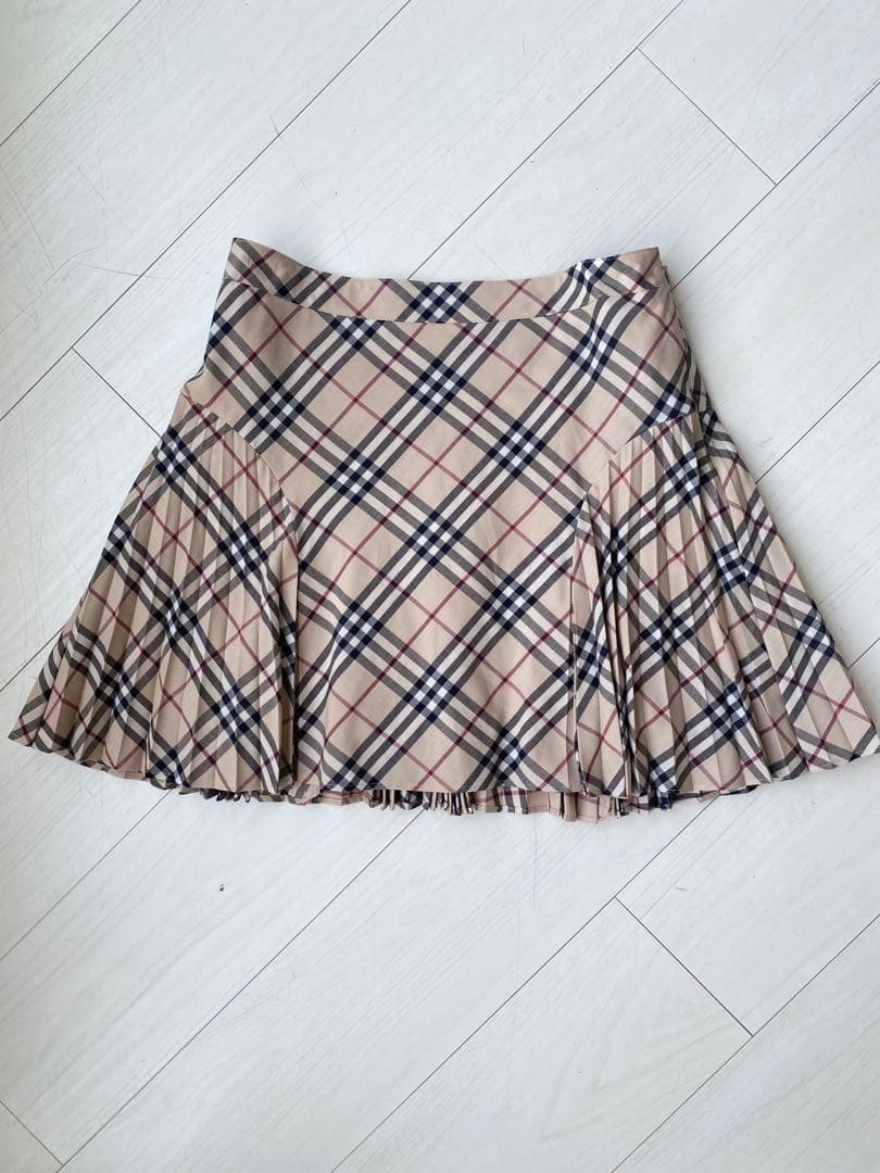 超美品 バーバリーブルーレーベルノバチェック スカート 36