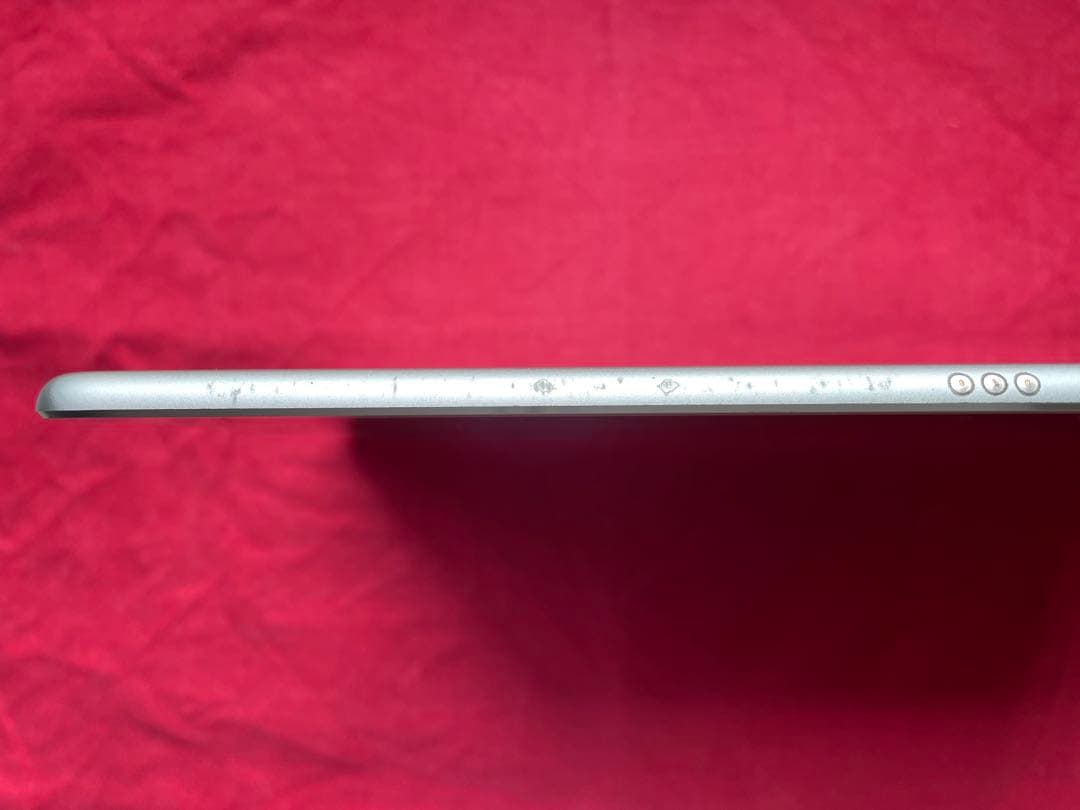 iPad Pro 9.7インチ 256GB au/SIMフリー シルバー