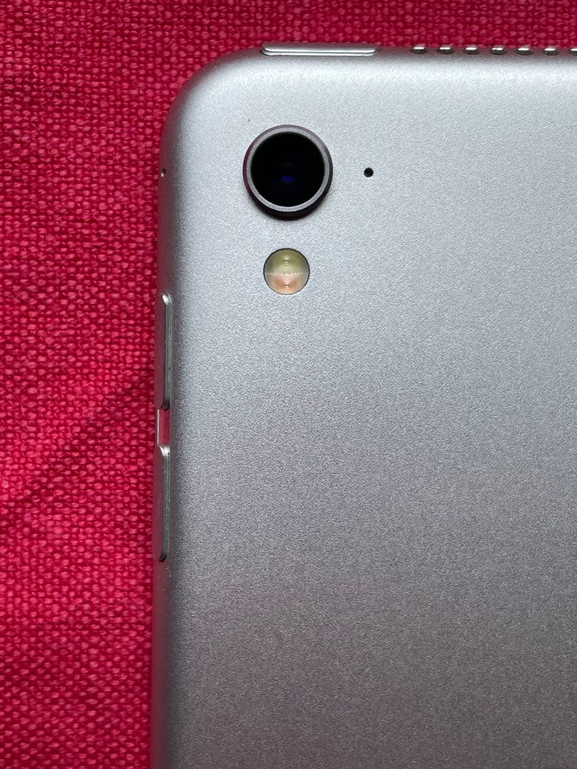 iPad Pro 9.7インチ 256GB au/SIMフリー シルバー