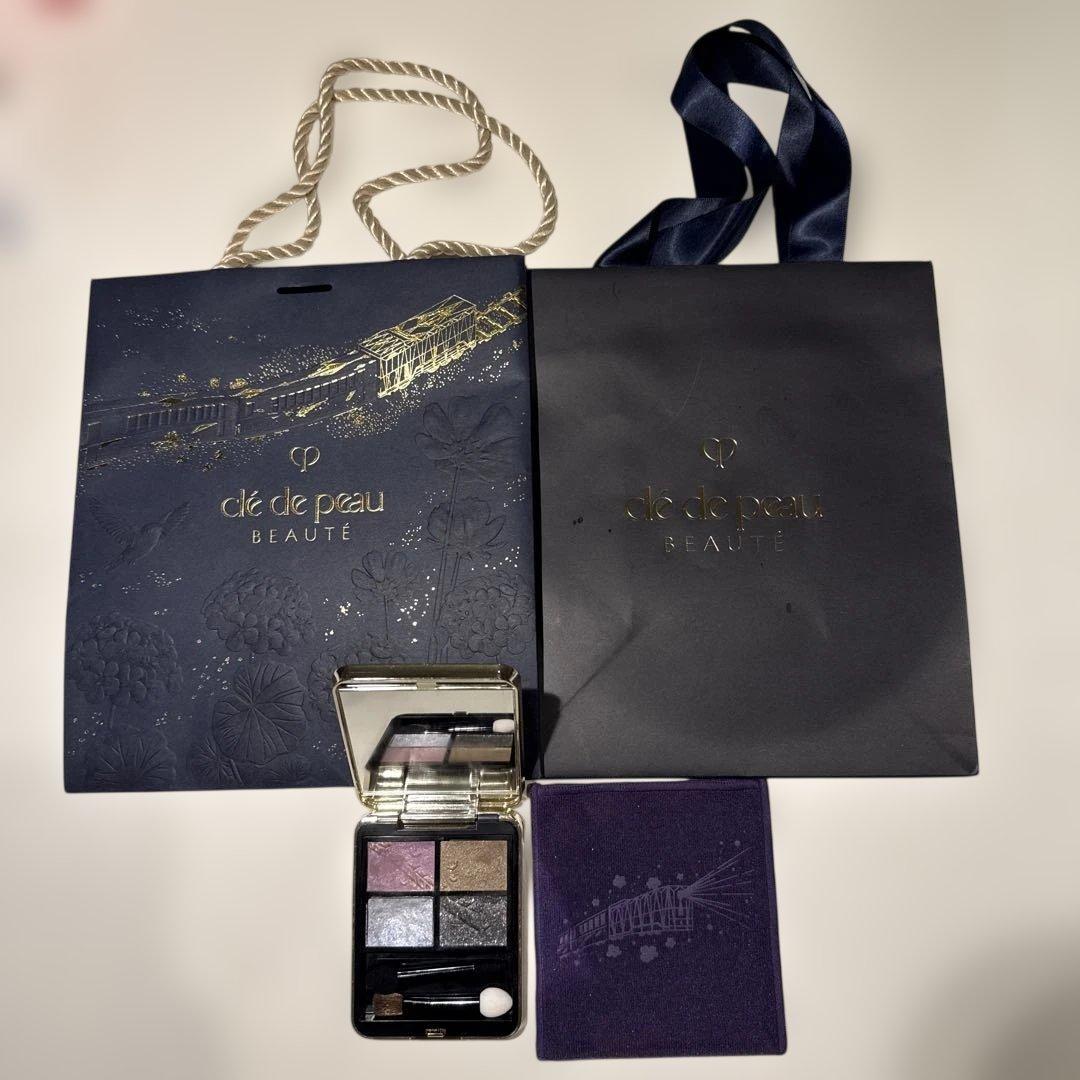 クレ・ド・ポー ボーテ オンブルクルールクアドリ　505 アイシャドウ