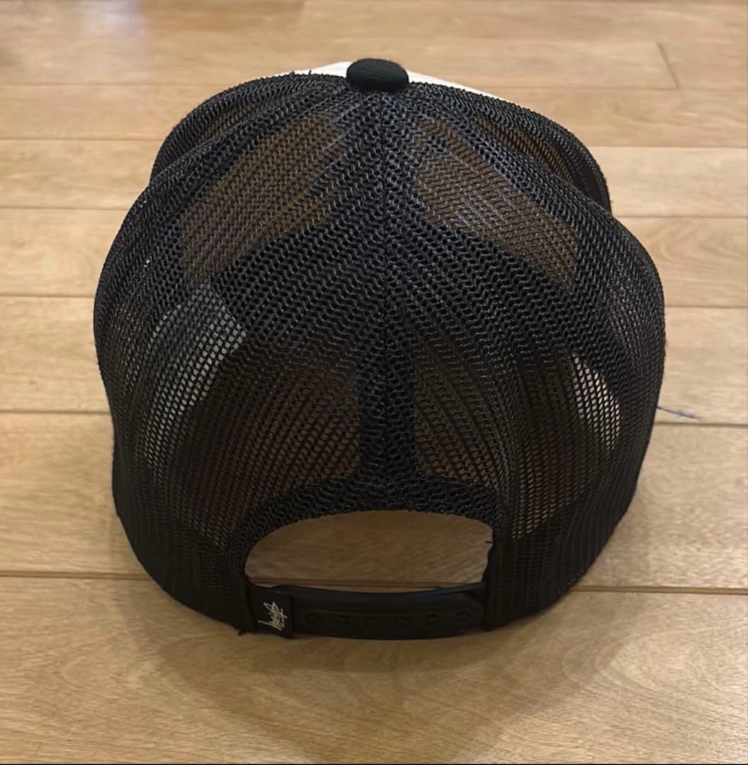 Stussy トラッカーキャップ ホワイト/ブラック 正規品