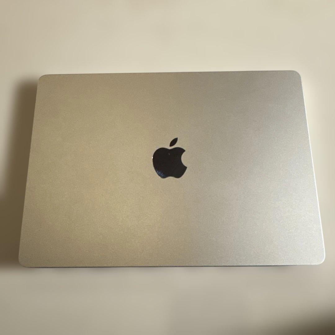 MacBook Air13インチ　M2