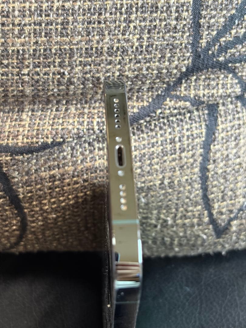 iPhone 13 Pro Max 128￼G 値下げ不可