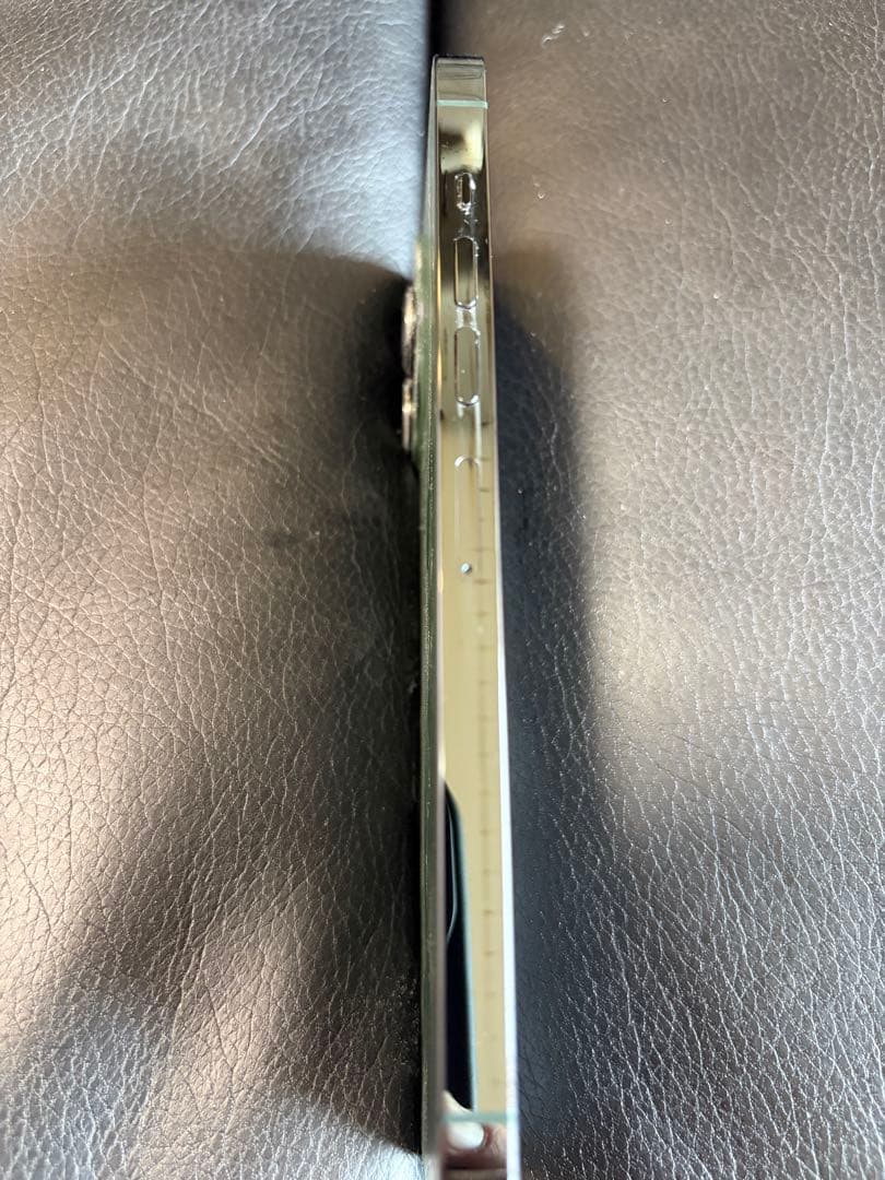 iPhone 13 Pro Max 128￼G 値下げ不可