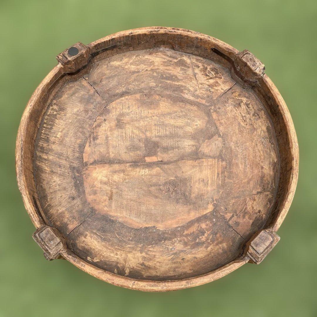 彫刻木製円形テーブル ガラス天板付き　アフリカ手彫りローテーブル　アンティーク