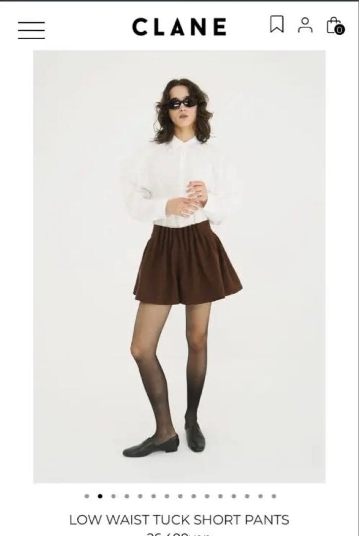 美品　CLANE LOW WAIST TUCK SHORT PANTS ブラウン