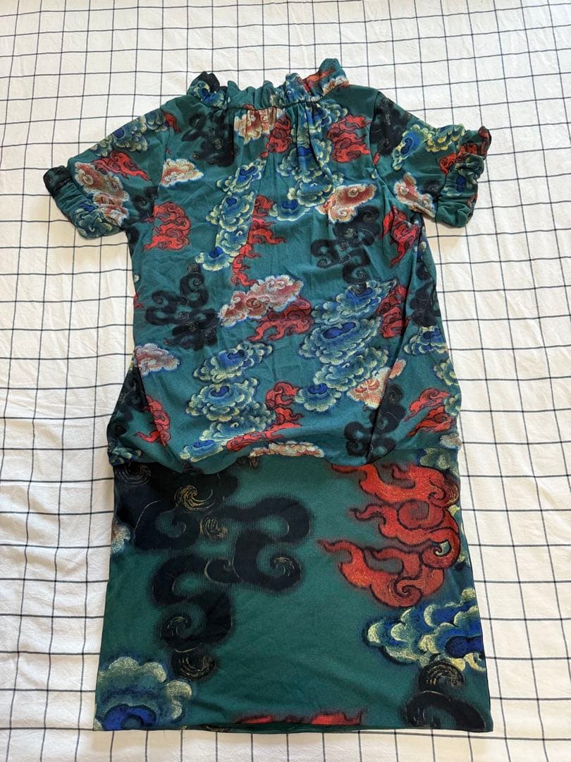 VIVIENNE TAM パワネット雲模様フリル付きミニワンピース