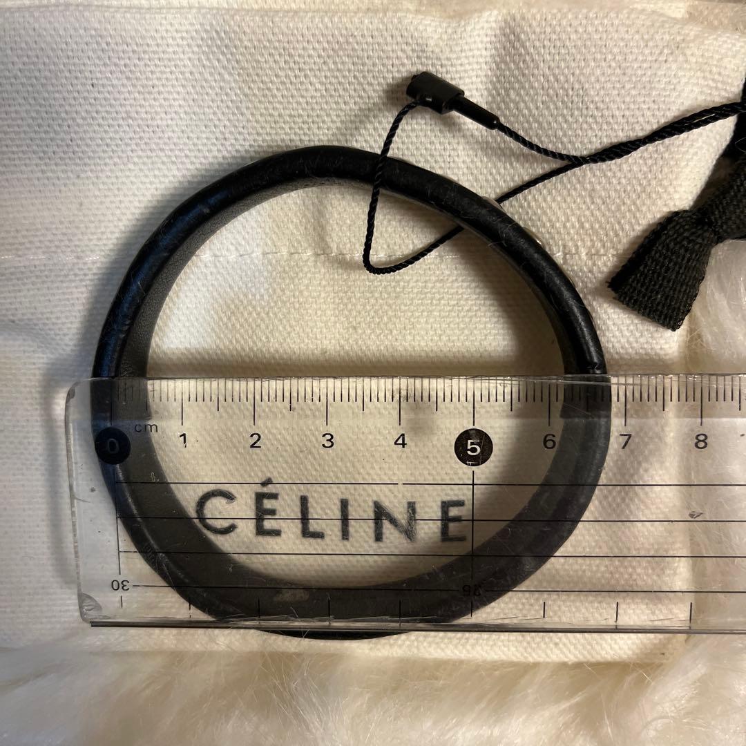 CELINE セリーヌ　本革スタッズブレスレット