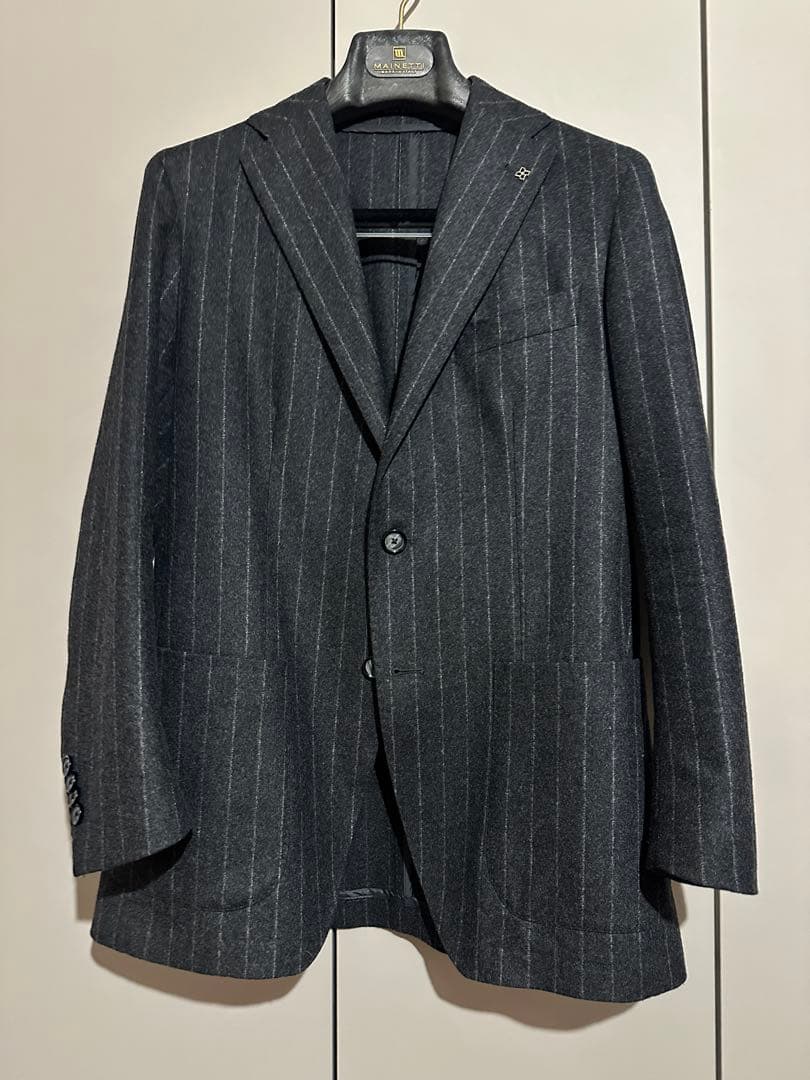 【美品】タリアトーレ　ダークグレー ストライプ テーラードジャケット