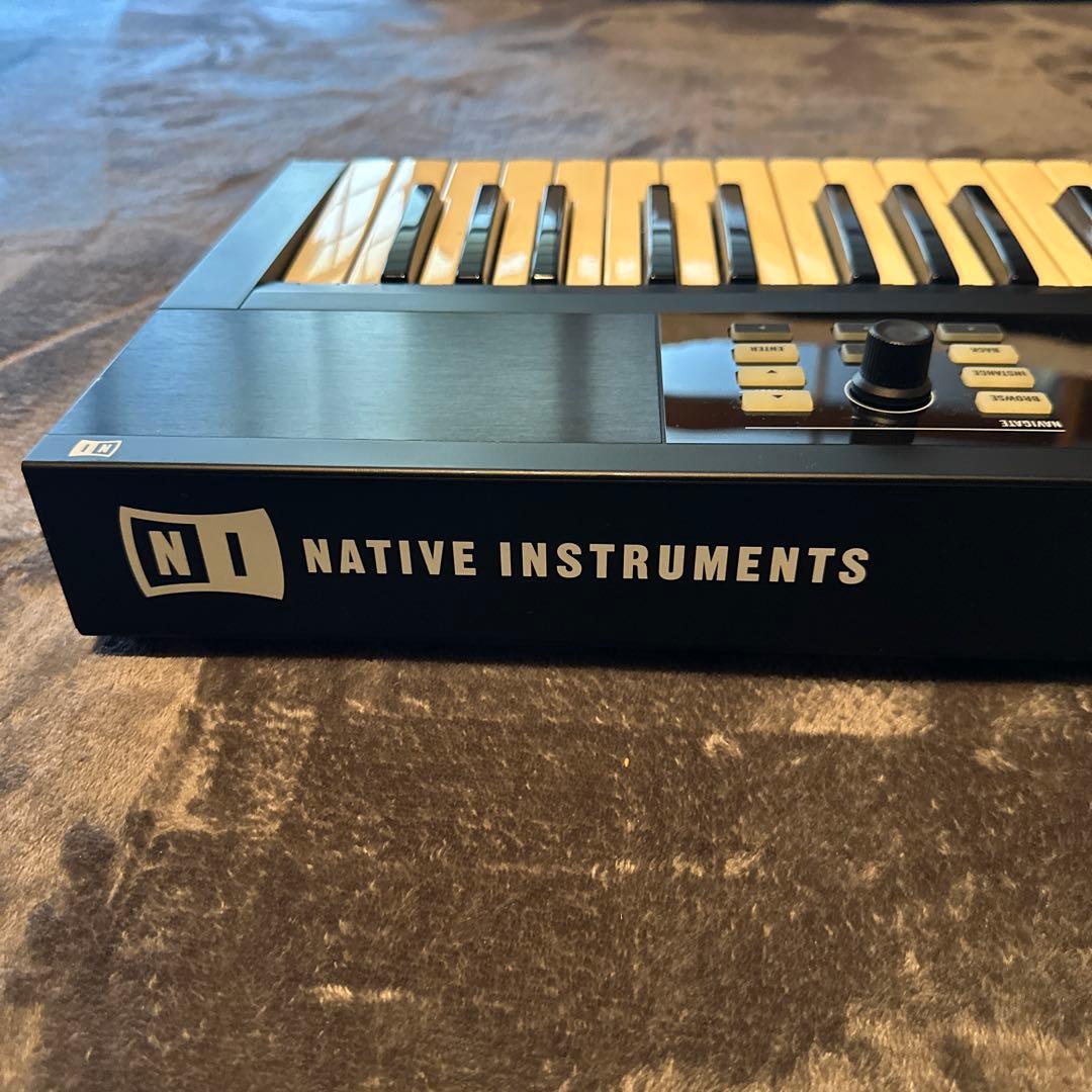 DTM・DAW Komplete Kontrol S49 MK1