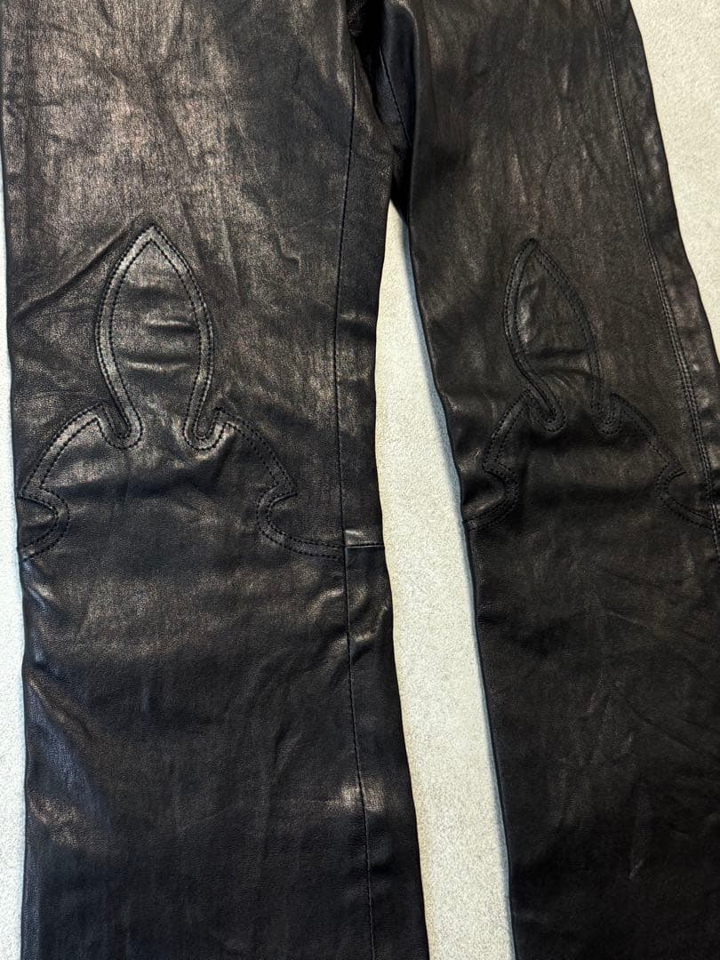 Chrome hearts クロムハーツ レザー フレアニー パンツ