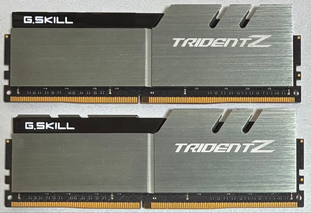 【中古】DDR4-3333 32GB(16GB×2枚) G.SKILL