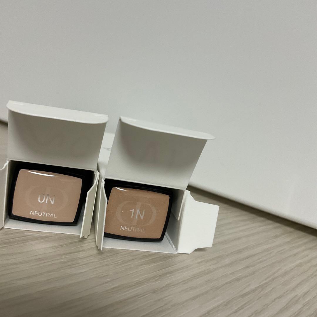 2点、コンシーラー1N 、スノーセラム