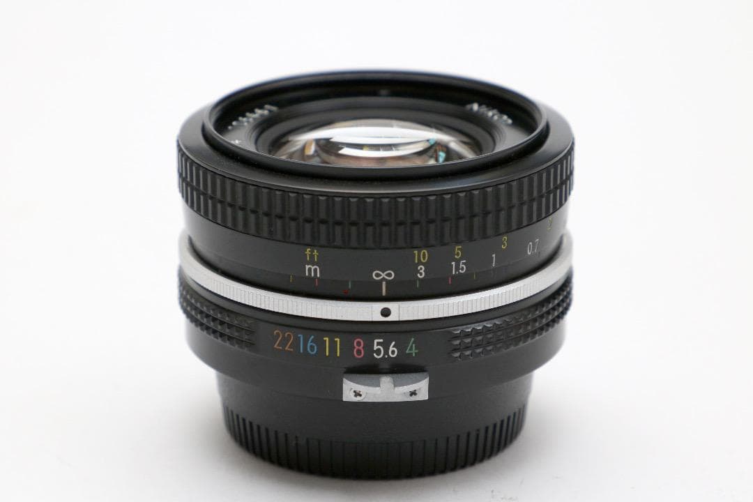 ニッコール 20mmF4　（マニュアルフォーカス）