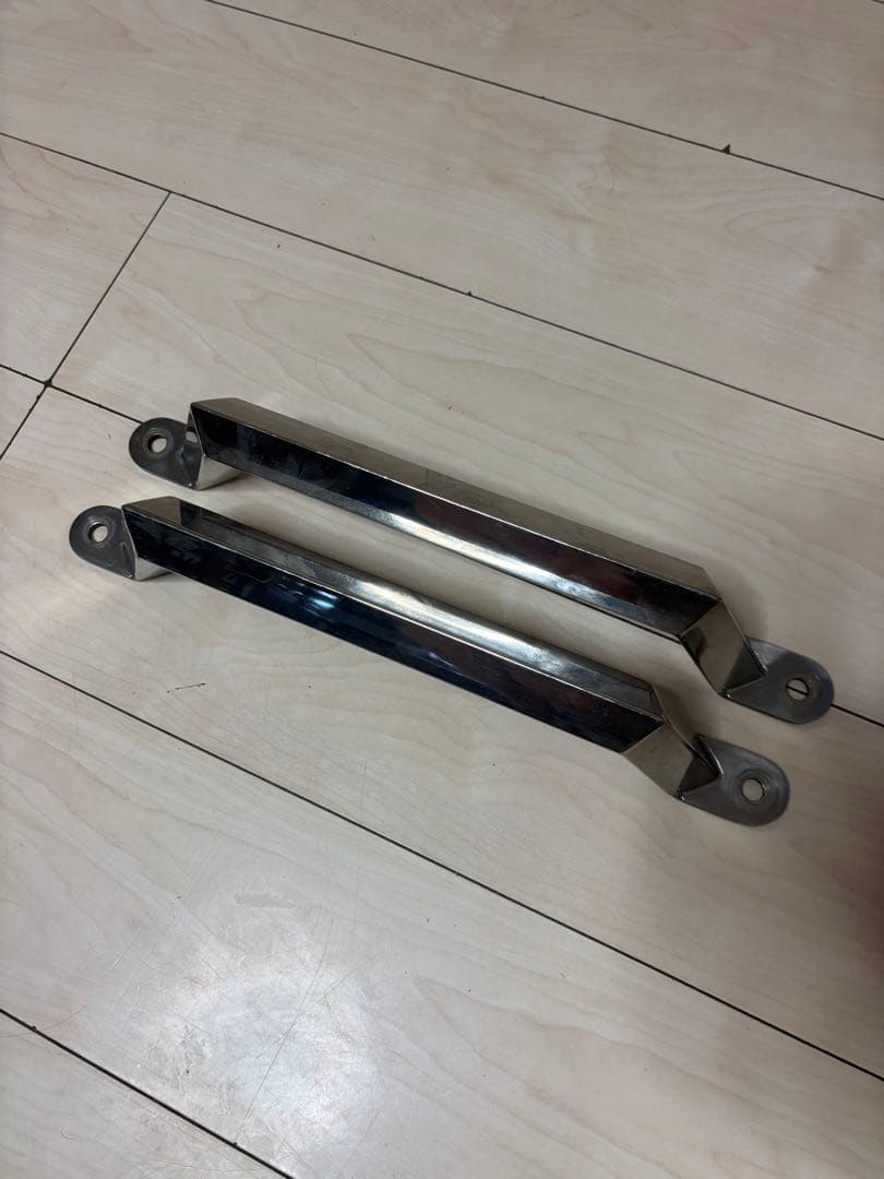 三菱　スーパーグレート用　寝台グリップ