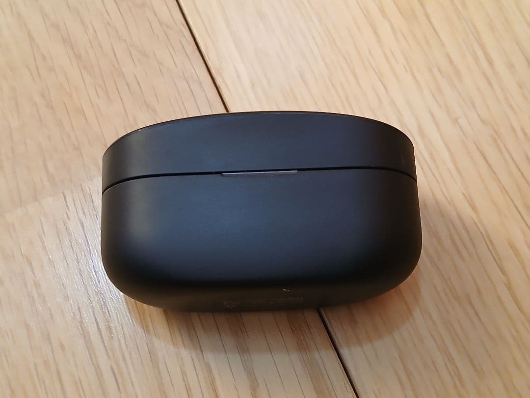 SONY　WF-1000XM4　ワイヤレス　ノイズキャンセリング　イヤホン　②